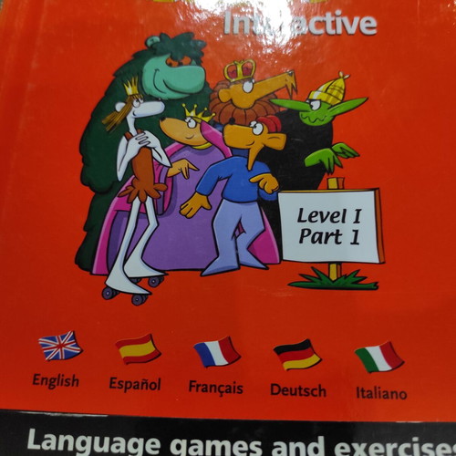 Language learning books for 5 foreign languages like new, 15 volumes with DVD