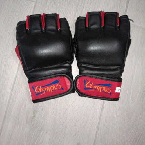 Boxing gloves like new