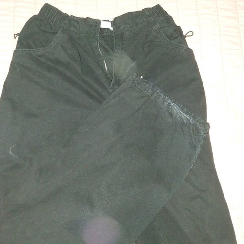 Bershka black pants size M like new with gathered waist