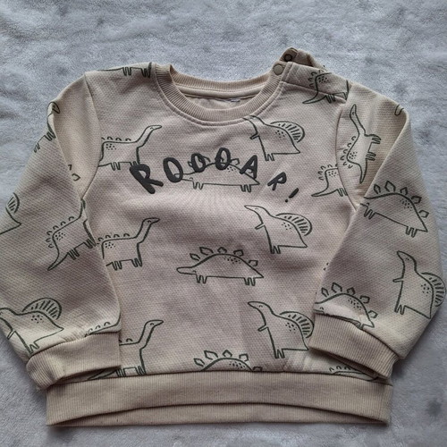 Set of 7 used baby jumpers 12-18 months