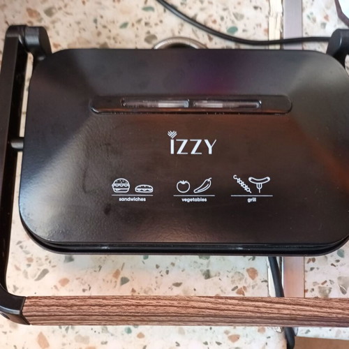 Izzy Panini Sandwich Maker IZ-2013 like new