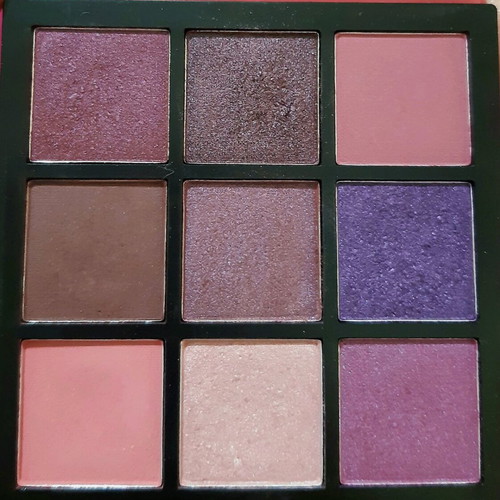 Lovely eyeshadow like new