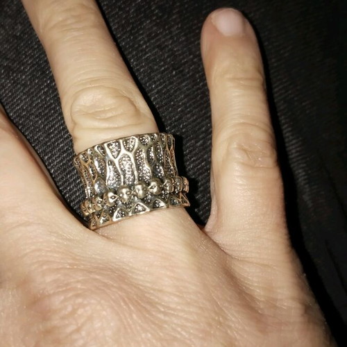 Ring used zinc alloy with unique design, size 6