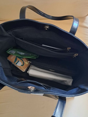FRNC shoulder bag like new, black and white