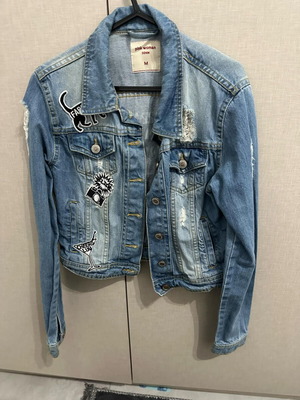 Pink Woman denim jacket like new, blue with modern rips and designs