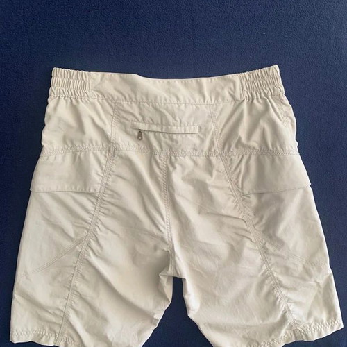 Crane shorts size L like new, beige, waterproof
