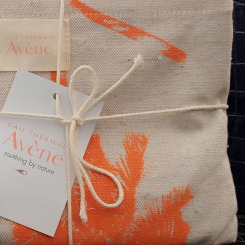 Avene beach bag new with inner pocket
