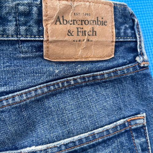 Abercrombie & Fitch slim fit men's jeans like new, size 32W x 30L