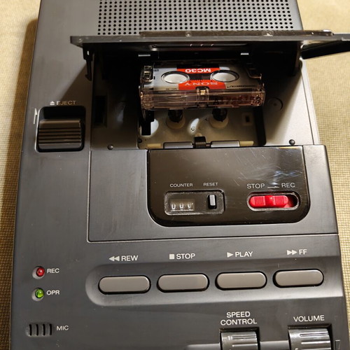 Sony M-2020 Microcassette Dictator Transcriber used with accessories