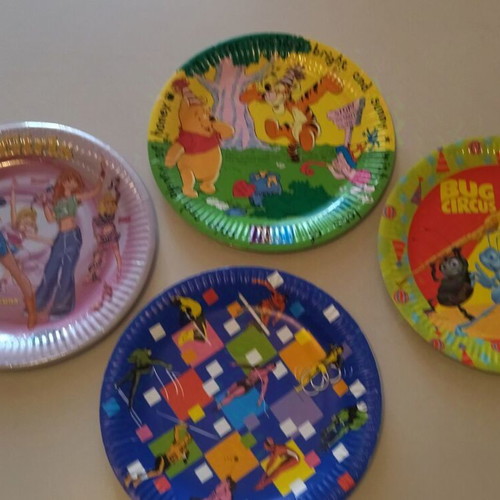 Birthday plates used, set of 3 pieces
