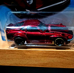 Hot wheels Nissan custom Datsun 240z
