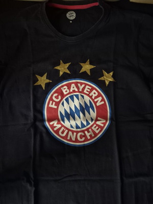 Tshirt Bayern Munchen original, like new, medium size