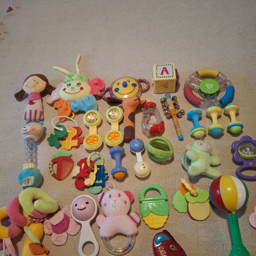 Rattles used, large pack with baby toys