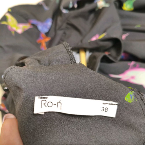 Roh women's blouse with pleats and colorful birds like new, size 38
