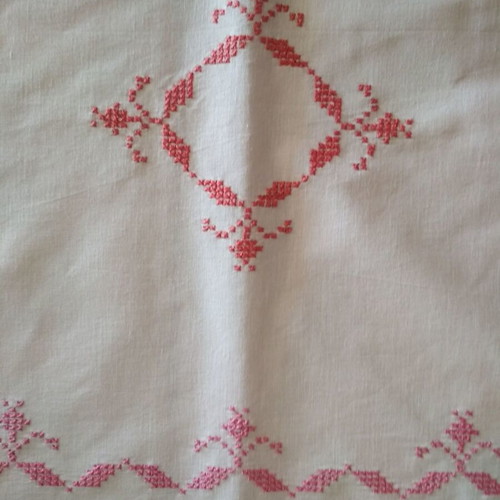 Handmade embroidered tablecloth new with lace and geometric patterns