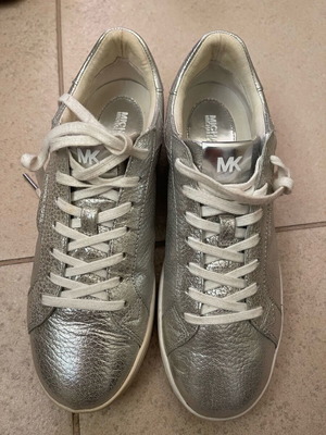 Michael Kors Keating Lace Up Silver Athletic Shoes like new size 39