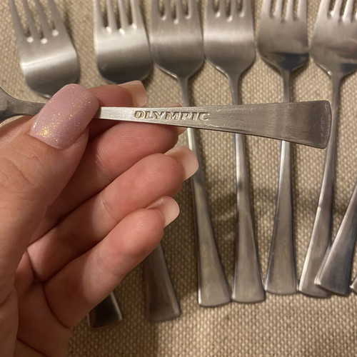 Olympic Airways Collectible Cutlery Set like new, 19 pieces
