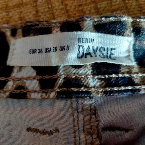 Leopard women's denim pants Daisy Street Small like new