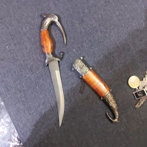 Decorative knife 20 cm like new