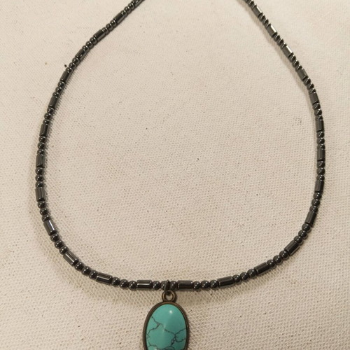 Hematite necklace with turquoise 45 cm like new