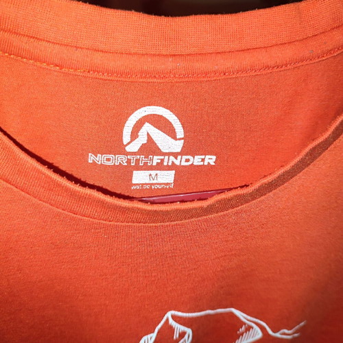 North Finder men's red t-shirt size M used