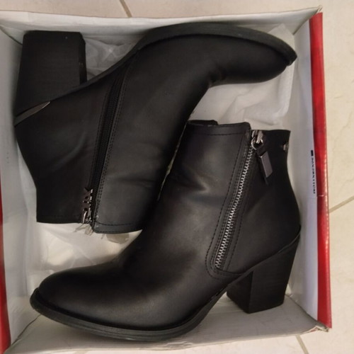 Xti women's leather ankle boots size 41 new, black