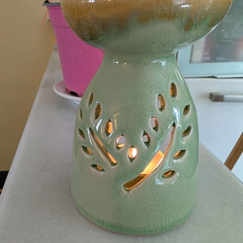 Aromatherapy lamp like new, handmade