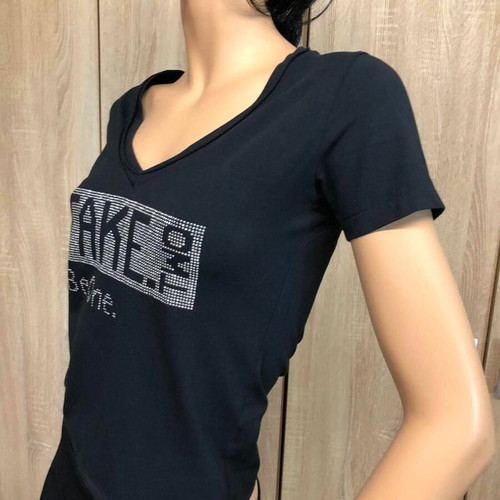 T-shirt *TAKE *.