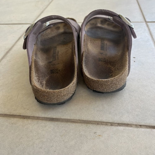 Birkenstock Arizona sandals size 35, lilac