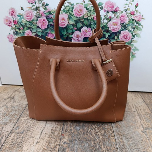 Laura Ashley handheld bag like new, camel color, saffiano look