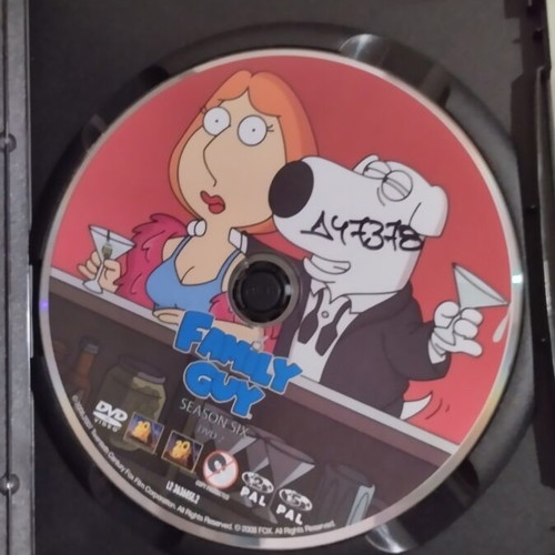 Family Guy DVD Season 6 like new with subtitles