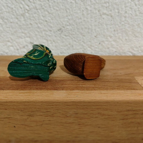 Wooden decorations used, pack