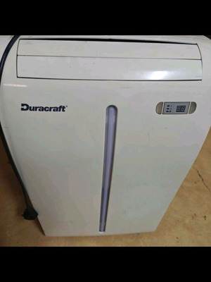 Duracraft Floor Air Conditioner like new