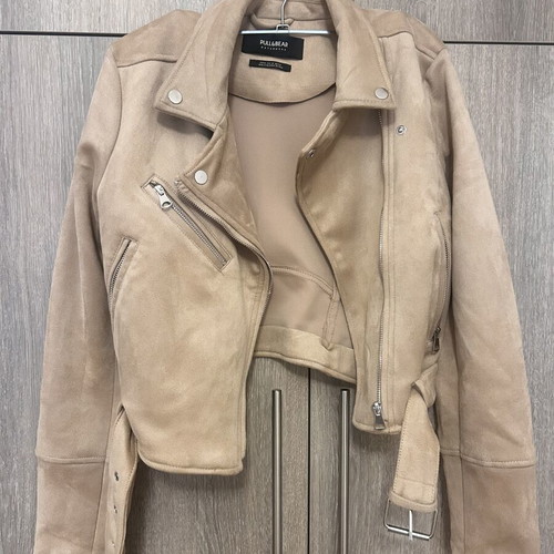 Jacket suede women's beige with detachable belt, like new