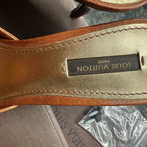 Louis Vuitton mules like new, leather, size 39.5