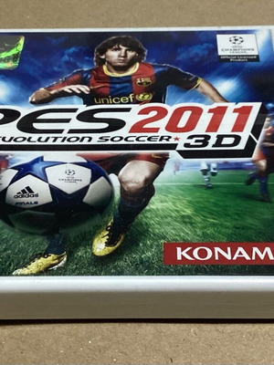 Nintendo 3DS PES 2011 3D PAL sealed new