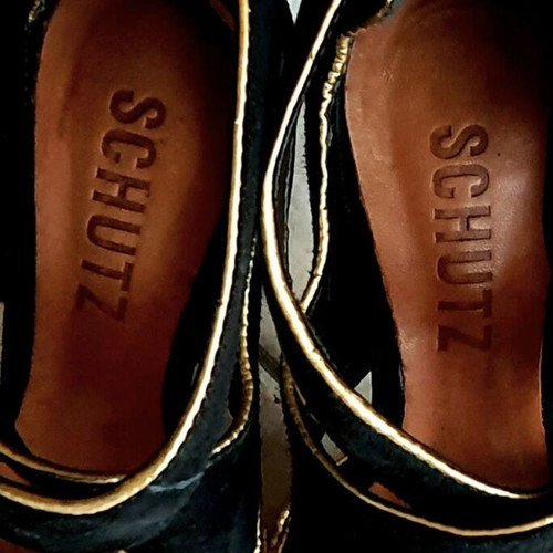 Schutz black suede sandals new with gold details size 36.5