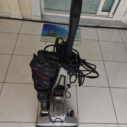 Kirby Avalir 1 Vacuum Cleaner like new with Complete Biological Cleaning Kit