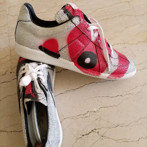 Maison Margiela sneakers size 43 like new, red multicolor leather