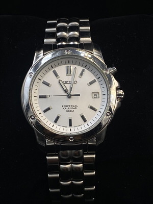 Seiko Perpetual Calendar men's watch like new, stainless steel