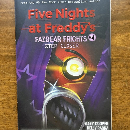 Five Nights at Freddy’s Fazbear Frights Step Closer Volume 4 new book in English