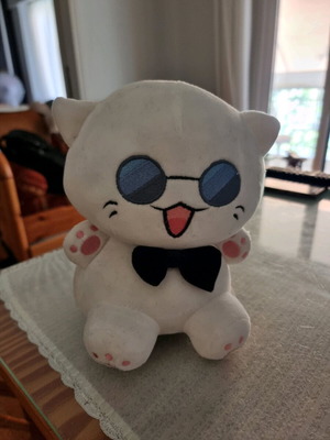 Gojo Satoru Cat plush like new limited edition