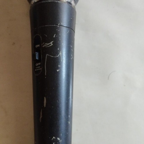 Unidyne B and Carol Dunamic Udm-525 microphones used, pack of 2