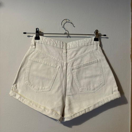 White denim shorts Zara like new, size M