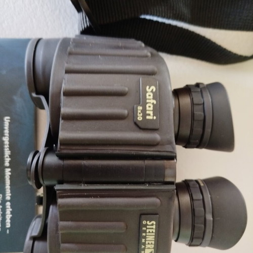 Steiner Safari 8x30 Binoculars like new with autofocus
