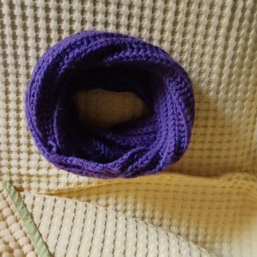Handmade neck scarf like new