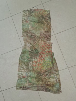Shein colorful backless dress like new, size S