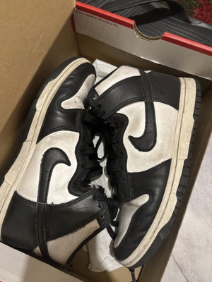 Nike Dunks High Retro Panda used, size 40.5, black and white