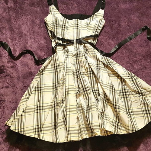 Toi&Moi luxury dress, size S fitting like M, black and white