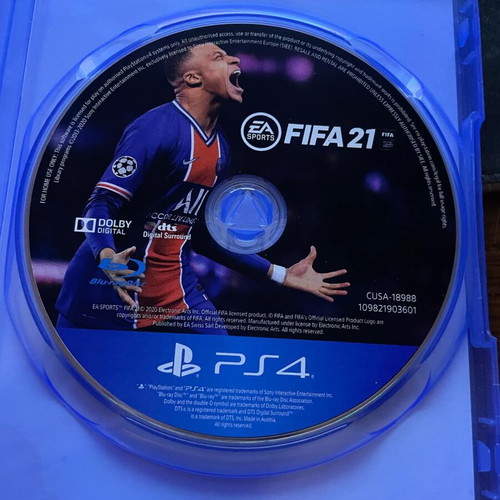 Fifa 21 game like new for PS4 and PS5